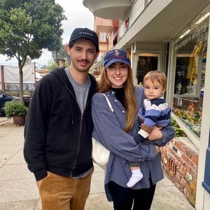 Meet your Posher, Em